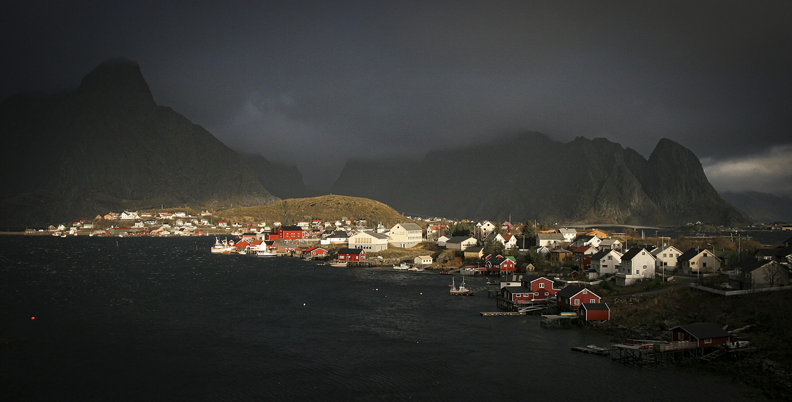 Reine im Herbststurm